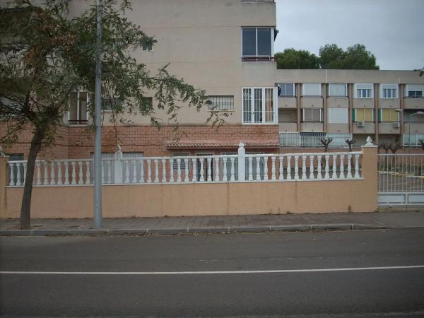 Local en avenida de Holanda