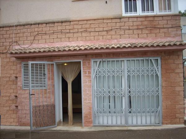 Local en avenida de Holanda