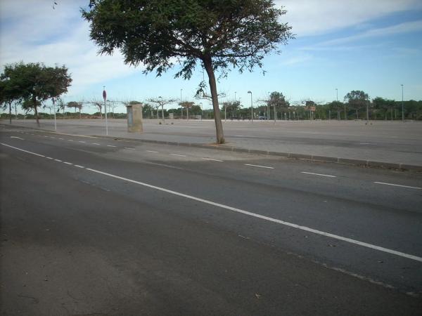 Local en avenida de Holanda