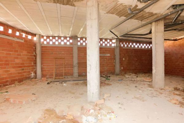 Local o nave en calle Ruiseñor