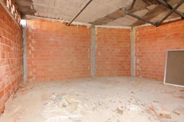 Local o nave en calle Ruiseñor