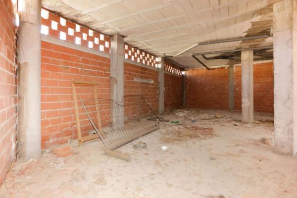 Local o nave en calle Ruiseñor