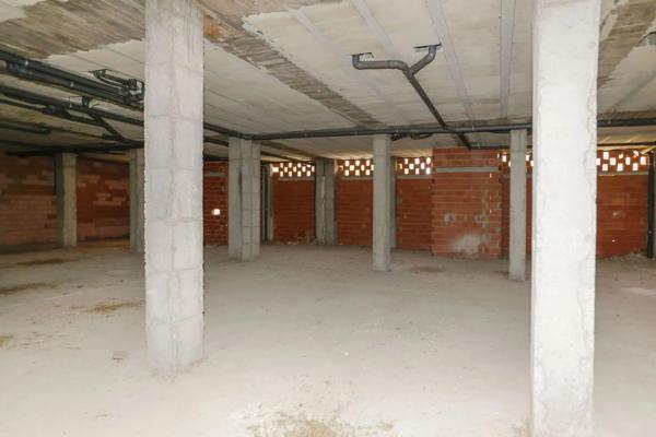 Local o nave en calle Ruiseñor