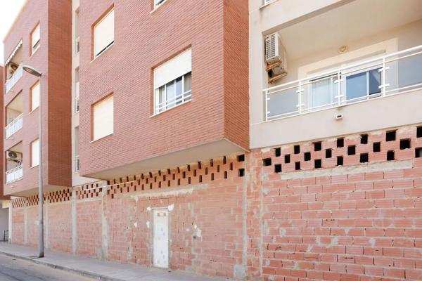 Local o nave en calle Ruiseñor