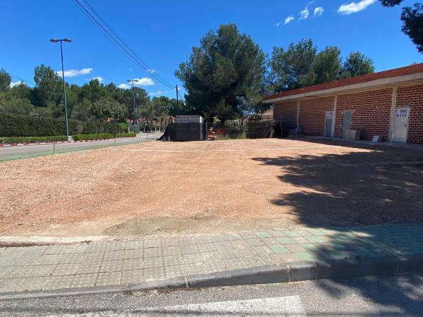 Local en avenida del pino