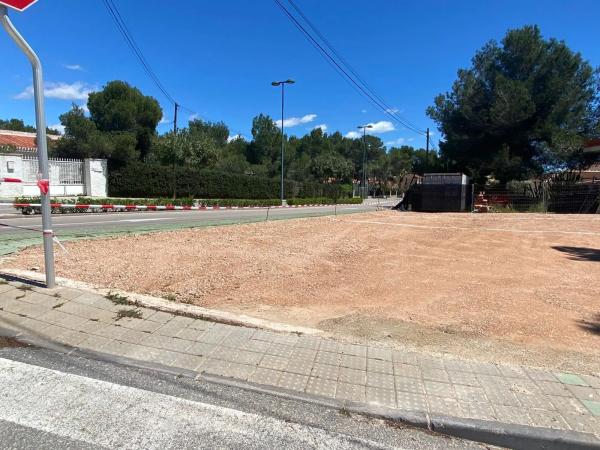 Local en avenida del pino