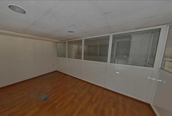 Local en calle Hermanos Rodríguez, 63