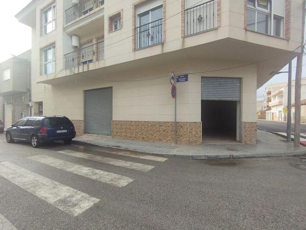 Local en avenida de la Libertad