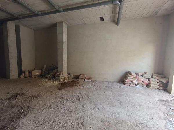 Local o nave en calle Hermanos Rodríguez