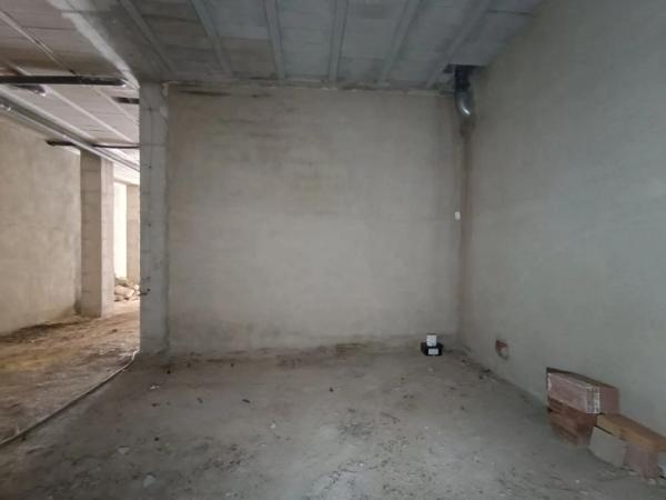 Local o nave en calle Hermanos Rodríguez