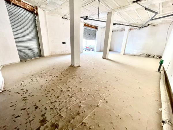 Local en avenida de la Libertad, 38