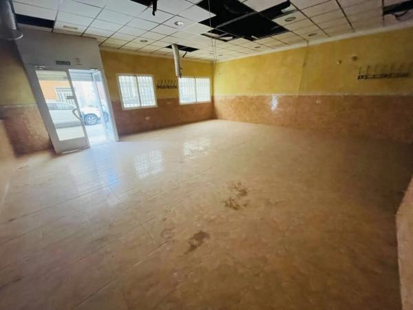 Local en calle Antonio Mazón, 14