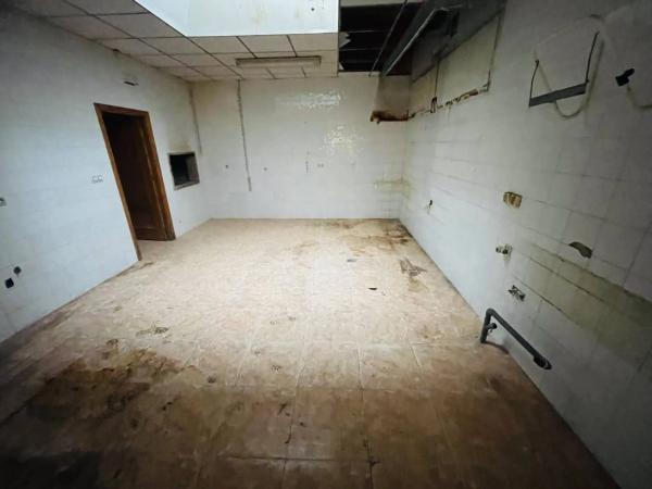 Local en calle Antonio Mazón, 14