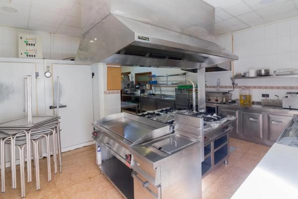 Local en calle Pascual Martínez