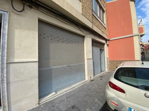 Local en calle San Blas, 32