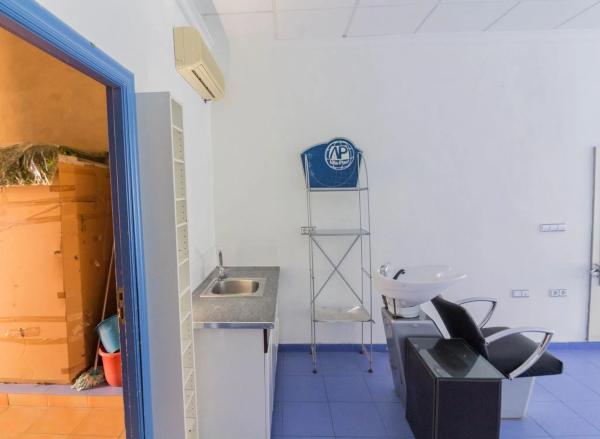 Local en calle Escorrata