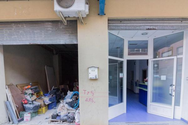 Local en calle Escorrata