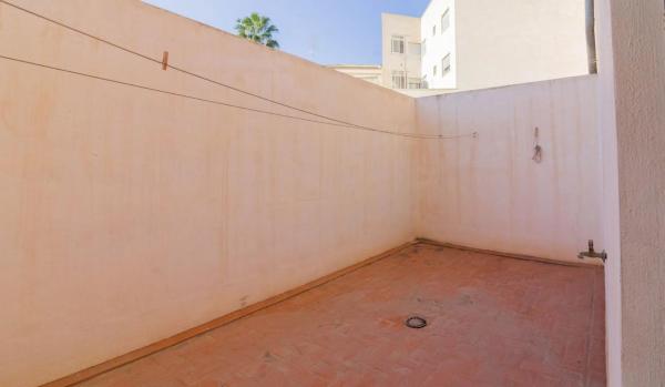 Local en calle Escorrata