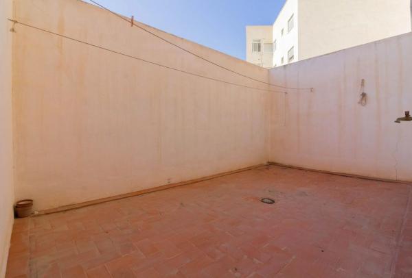 Local en calle Escorrata