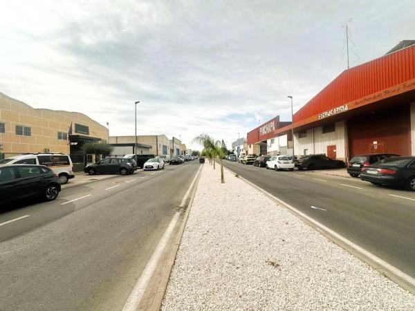 Nave en Rojales