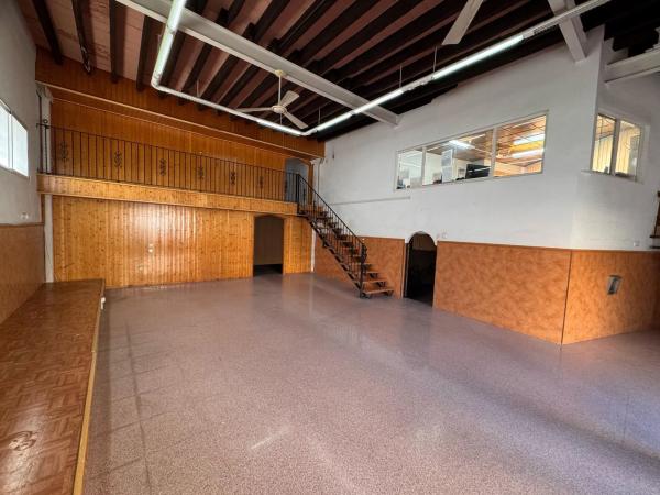 Local en calle Piedra, 2