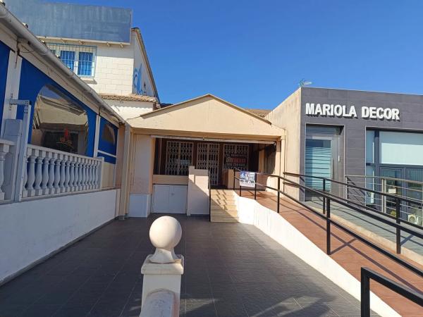 Local en plaza Sierra Castilla, 4