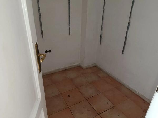 Local en plaza Sierra Castilla, 4