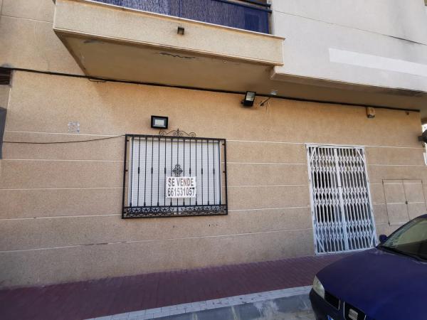 Local en calle General Moscardó, 11