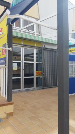 Local en calle Pedro María Unanue, 1