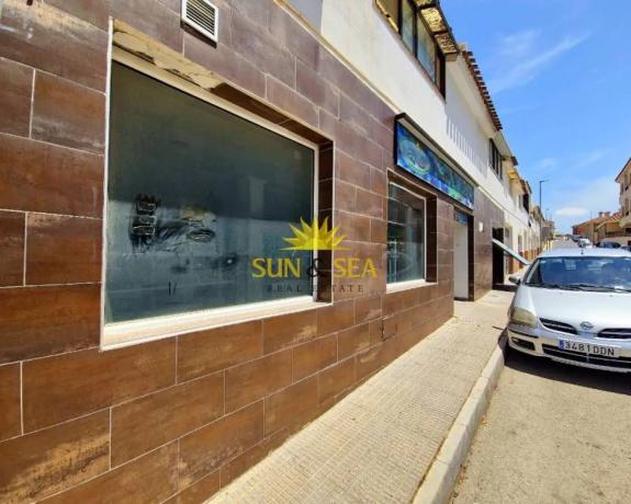 Local en San Miguel de Salinas