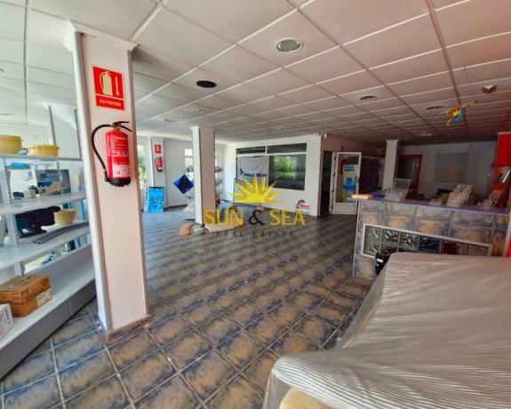 Local en San Miguel de Salinas