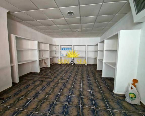 Local en San Miguel de Salinas