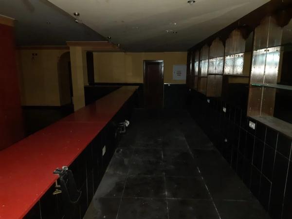 Local en plaza Libertad, 13