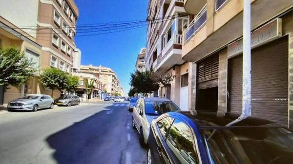 Local en Barrio Puerto Deportivo