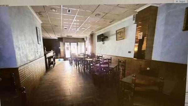 Local en Barrio Puerto Deportivo