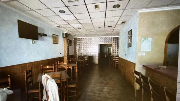 Local en Barrio Puerto Deportivo