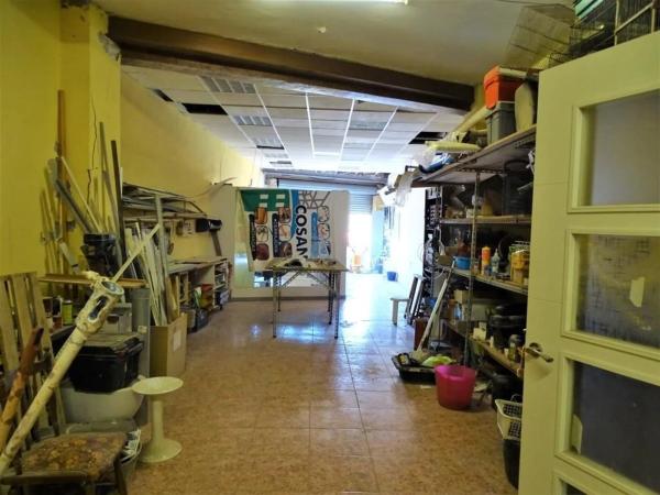 Local en Barrio Parque de las Naciones