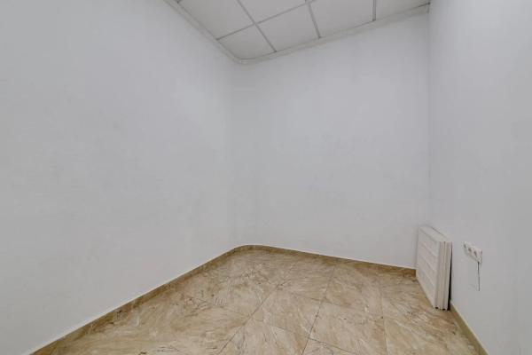 Local en Barrio El Acequión