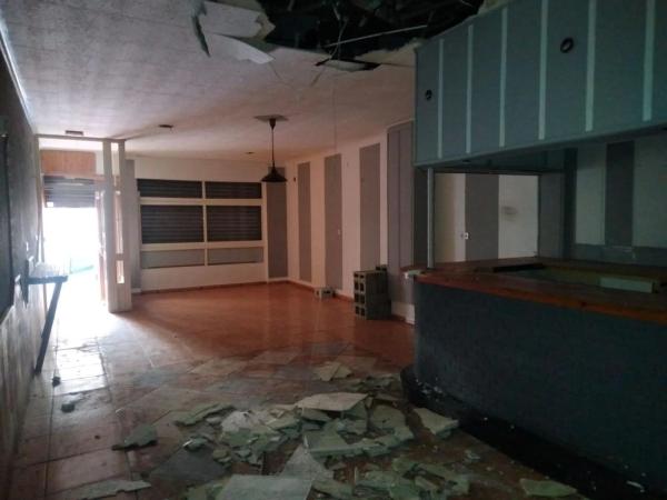 Local en Barrio El Acequión