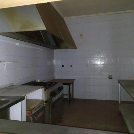 Local en calle Rafal