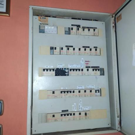 Local en calle Rafal