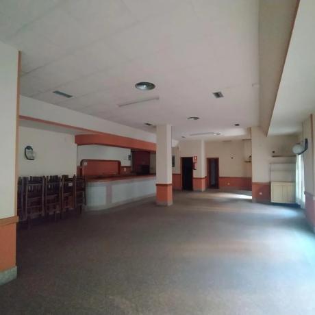 Local en calle Rafal