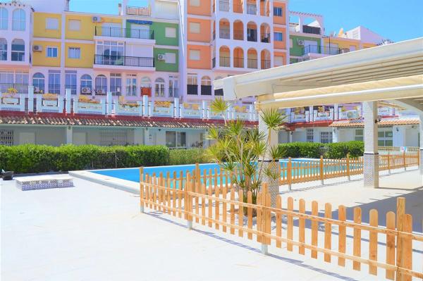 Local en Barrio La Veleta