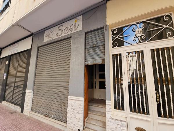 Local en calle San Miguel de Salinas, 21 b