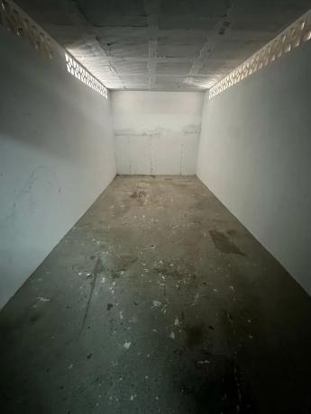 Local en rentabilidad en calle Segovia