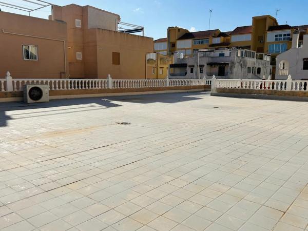 Local en avenida de Francia, 68