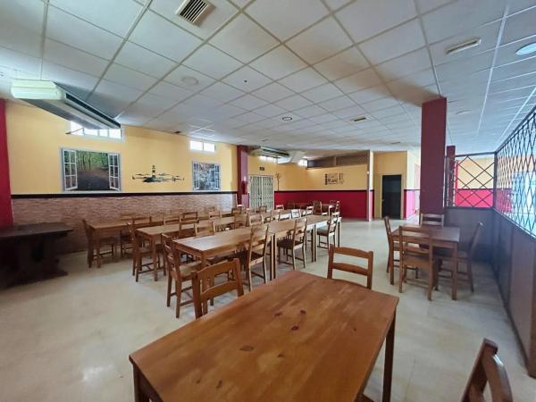 Local en avenida de Francia, 68