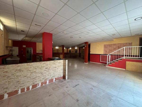 Local en avenida de Francia, 68