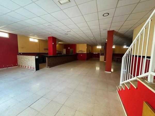 Local en avenida de Francia, 68