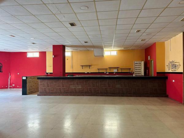 Local en avenida de Francia, 68